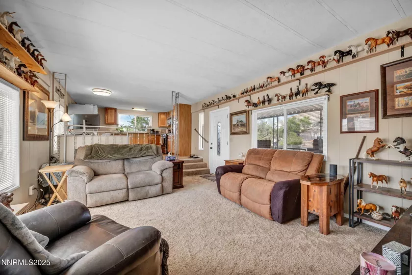 5225 Lupin, Sun Valley, Nevada 89433, 2 Bedrooms Bedrooms, ,2 BathroomsBathrooms,Residential,Residential,Lupin,250050914