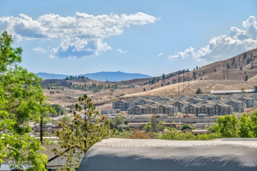 5225 Lupin, Sun Valley, Nevada 89433, 2 Bedrooms Bedrooms, ,2 BathroomsBathrooms,Residential,Residential,Lupin,250050914