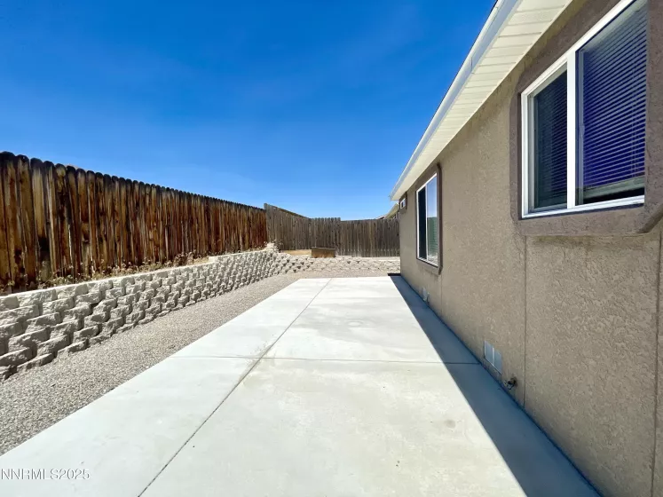 935 Lonnie, Winnemucca, Nevada 89445, 3 Bedrooms Bedrooms, ,2 BathroomsBathrooms,Residential,Residential,Lonnie,250050917