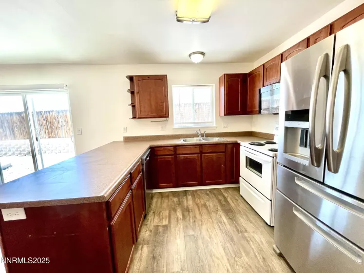 935 Lonnie, Winnemucca, Nevada 89445, 3 Bedrooms Bedrooms, ,2 BathroomsBathrooms,Residential,Residential,Lonnie,250050917
