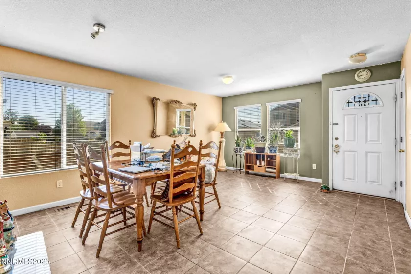 9599 Canyon Meadows, Reno, Nevada 89506, 5 Bedrooms Bedrooms, ,3 BathroomsBathrooms,Residential,Residential,Canyon Meadows,250050925