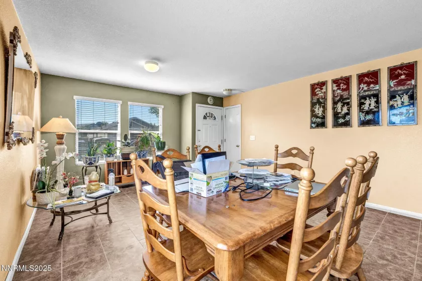 9599 Canyon Meadows, Reno, Nevada 89506, 5 Bedrooms Bedrooms, ,3 BathroomsBathrooms,Residential,Residential,Canyon Meadows,250050925