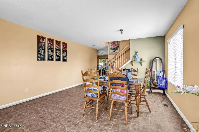 9599 Canyon Meadows, Reno, Nevada 89506, 5 Bedrooms Bedrooms, ,3 BathroomsBathrooms,Residential,Residential,Canyon Meadows,250050925