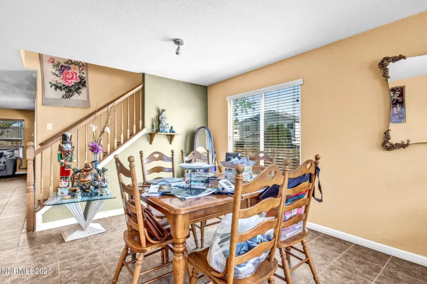 9599 Canyon Meadows, Reno, Nevada 89506, 5 Bedrooms Bedrooms, ,3 BathroomsBathrooms,Residential,Residential,Canyon Meadows,250050925