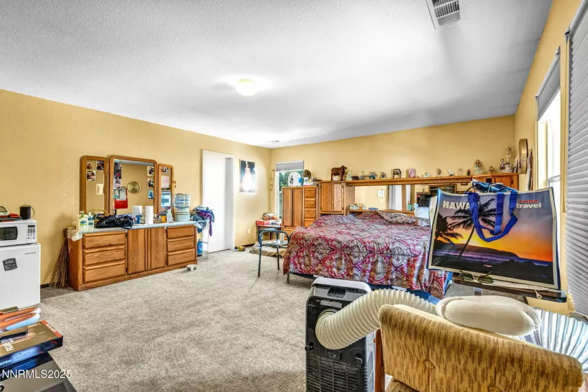 9599 Canyon Meadows, Reno, Nevada 89506, 5 Bedrooms Bedrooms, ,3 BathroomsBathrooms,Residential,Residential,Canyon Meadows,250050925