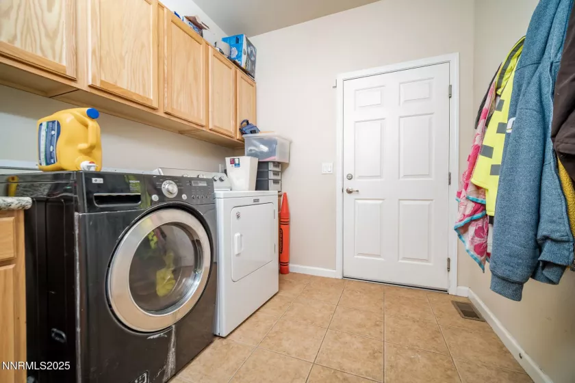 211 Jimmy'S Peak, Fernley, Nevada 89408, 4 Bedrooms Bedrooms, ,4 BathroomsBathrooms,Residential,Residential,Jimmy'S Peak,250050926