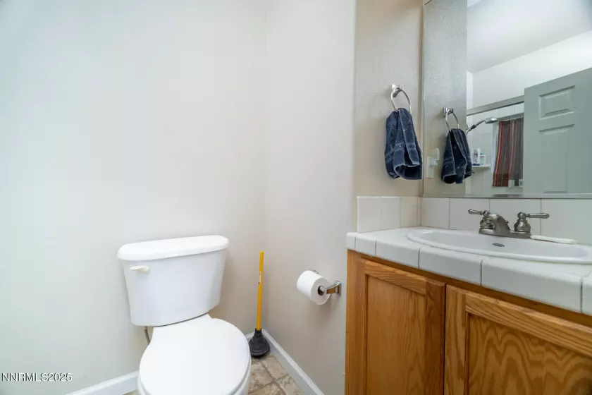 211 Jimmy'S Peak, Fernley, Nevada 89408, 4 Bedrooms Bedrooms, ,4 BathroomsBathrooms,Residential,Residential,Jimmy'S Peak,250050926