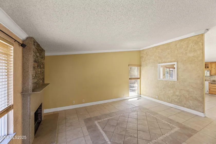 779 York, Sparks, Nevada 89434, 3 Bedrooms Bedrooms, ,2 BathroomsBathrooms,Residential,Residential,York,250050927