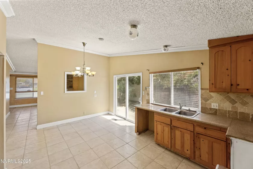 779 York, Sparks, Nevada 89434, 3 Bedrooms Bedrooms, ,2 BathroomsBathrooms,Residential,Residential,York,250050927