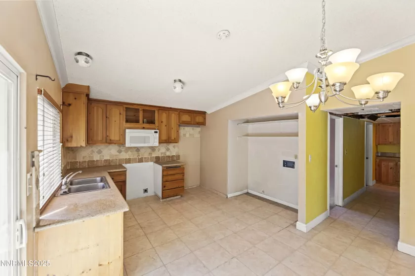 779 York, Sparks, Nevada 89434, 3 Bedrooms Bedrooms, ,2 BathroomsBathrooms,Residential,Residential,York,250050927