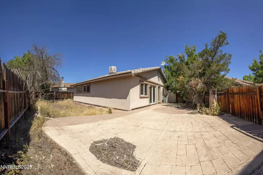 779 York, Sparks, Nevada 89434, 3 Bedrooms Bedrooms, ,2 BathroomsBathrooms,Residential,Residential,York,250050927