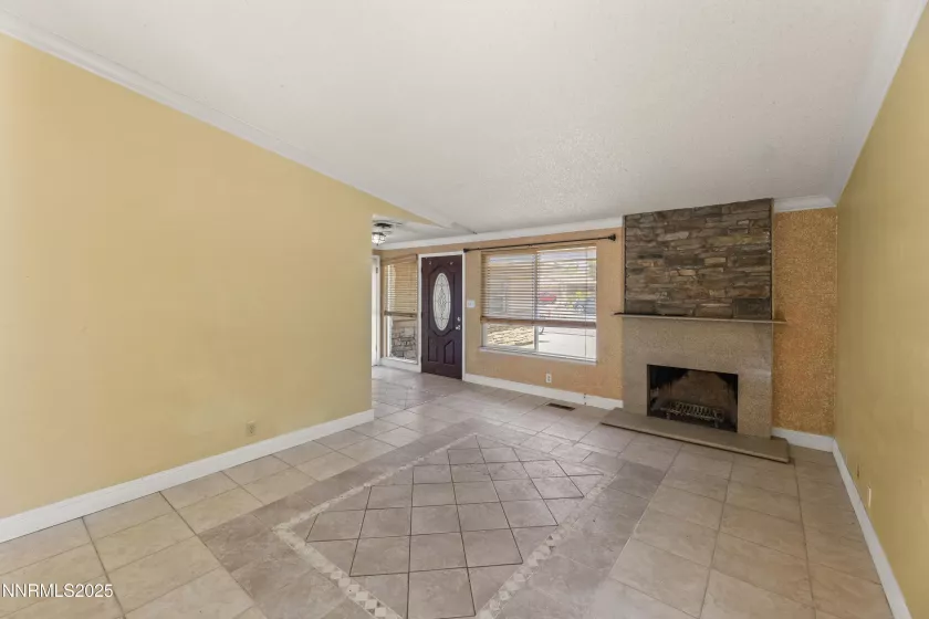 779 York, Sparks, Nevada 89434, 3 Bedrooms Bedrooms, ,2 BathroomsBathrooms,Residential,Residential,York,250050927
