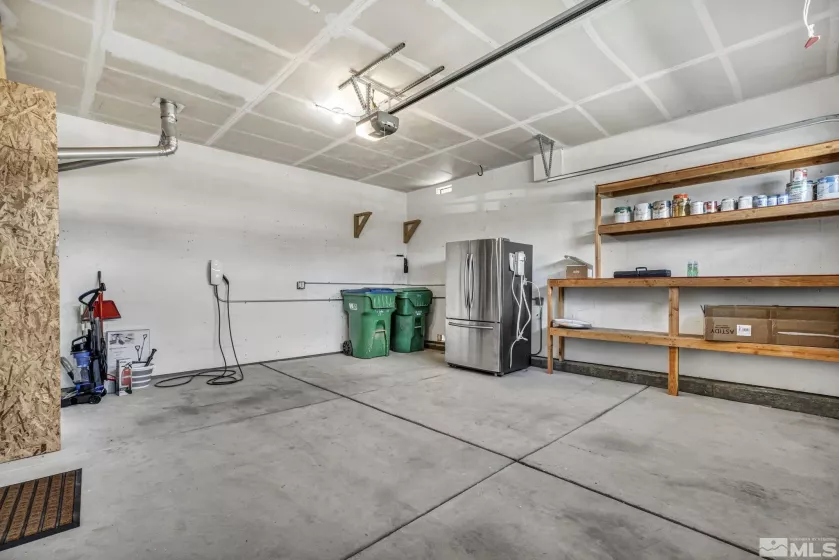 2296 Rio Lobo, Reno, Nevada 89521, 3 Bedrooms Bedrooms, ,2 BathroomsBathrooms,Residential Lease,Manufactured,Rio Lobo,250050985