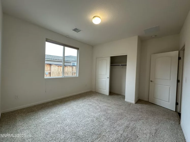 9885 Kerrydale, Reno, Nevada 89521, 4 Bedrooms Bedrooms, ,4 BathroomsBathrooms,Residential Lease,Manufactured,Kerrydale,250050988