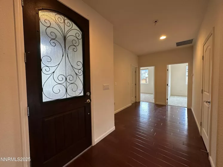 9885 Kerrydale, Reno, Nevada 89521, 4 Bedrooms Bedrooms, ,4 BathroomsBathrooms,Residential Lease,Manufactured,Kerrydale,250050988