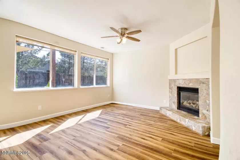 10595 Baton, Reno, Nevada 89521, 4 Bedrooms Bedrooms, ,3 BathroomsBathrooms,Residential,Residential,Baton,250050989
