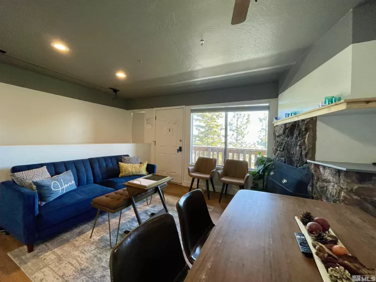 261 Quaking Aspen, Stateline, Nevada 89449, 3 Bedrooms Bedrooms, ,2 BathroomsBathrooms,Residential,Residential,Quaking Aspen,250001357