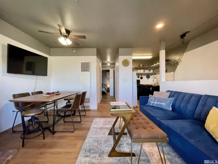 261 Quaking Aspen, Stateline, Nevada 89449, 3 Bedrooms Bedrooms, ,2 BathroomsBathrooms,Residential,Residential,Quaking Aspen,250001357