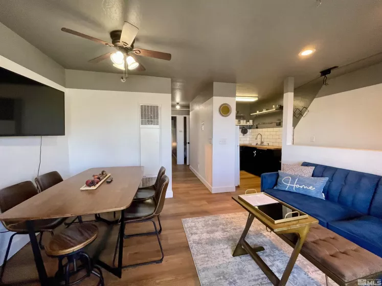 261 Quaking Aspen, Stateline, Nevada 89449, 3 Bedrooms Bedrooms, ,2 BathroomsBathrooms,Residential,Residential,Quaking Aspen,250001357