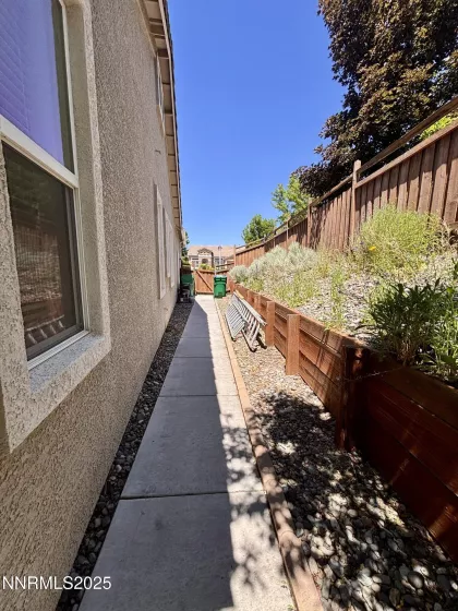 7316 Lacerta, Sparks, Nevada 89436, 4 Bedrooms Bedrooms, ,3 BathroomsBathrooms,Residential,Residential,Lacerta,250050982