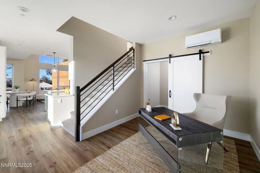 3818 Lakeside, Reno, Nevada 89509, 2 Bedrooms Bedrooms, ,3 BathroomsBathrooms,Residential,Residential,Lakeside,250050983
