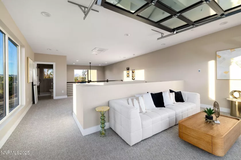 3818 Lakeside, Reno, Nevada 89509, 2 Bedrooms Bedrooms, ,3 BathroomsBathrooms,Residential,Residential,Lakeside,250050983