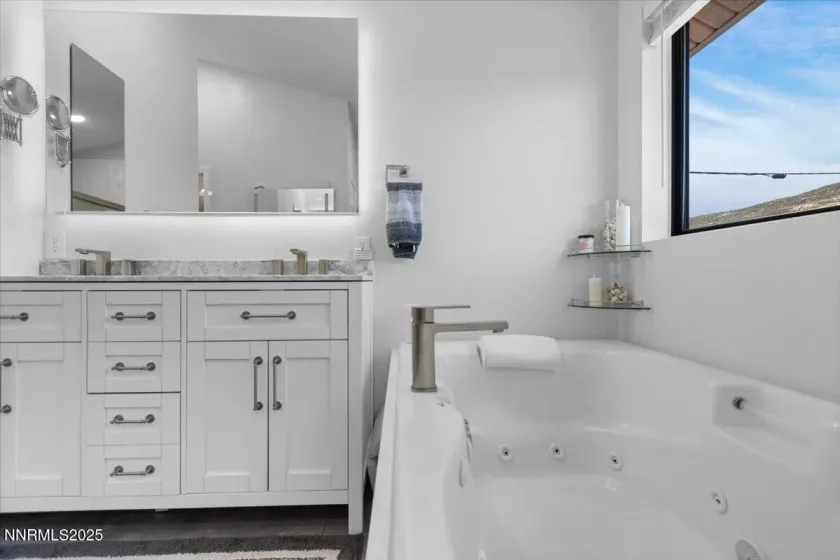 3985 Bria, Sparks, Nevada 89436, 3 Bedrooms Bedrooms, ,3 BathroomsBathrooms,Residential,Residential,Bria,250050931