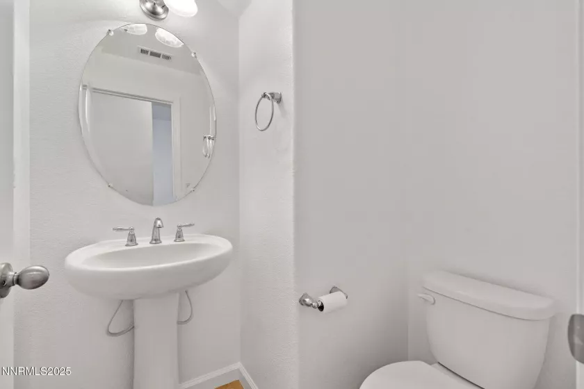 2028 Bayview, Reno, Nevada 89521, 5 Bedrooms Bedrooms, ,4 BathroomsBathrooms,Residential,Residential,Bayview,250050932