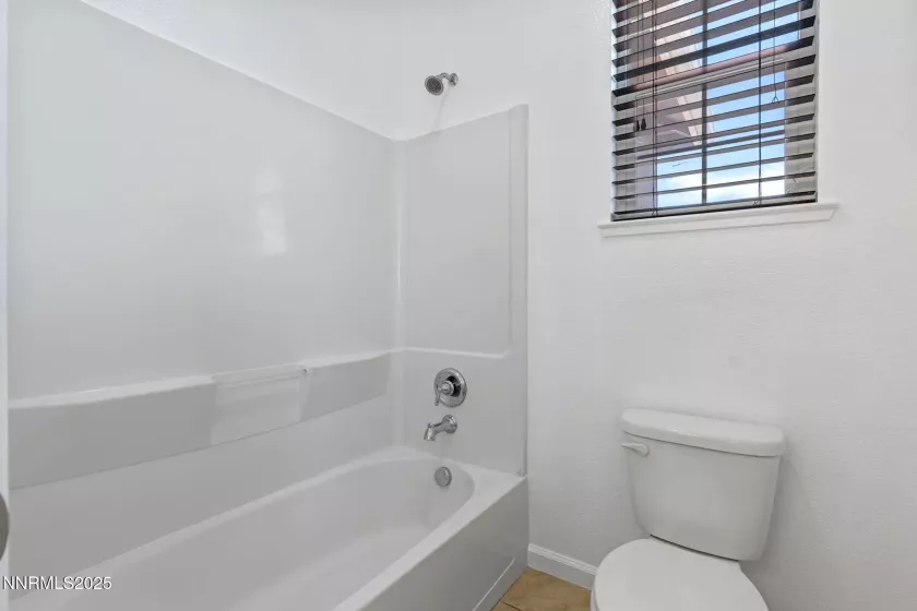 2028 Bayview, Reno, Nevada 89521, 5 Bedrooms Bedrooms, ,4 BathroomsBathrooms,Residential,Residential,Bayview,250050932