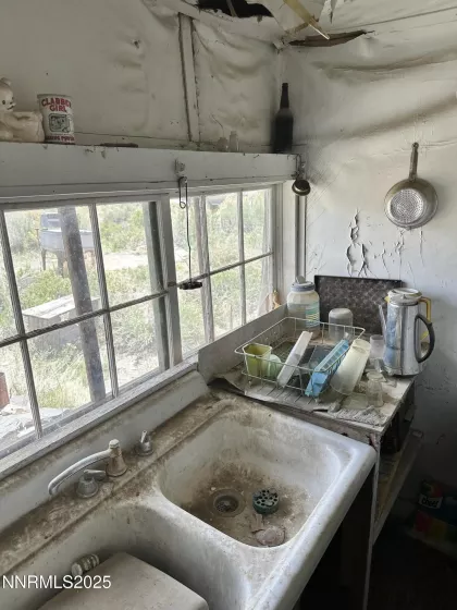 66 Main, Manhattan, Nevada 89022, ,Residential,Residential,Main,250050934