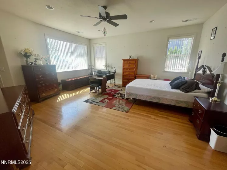4800 Broken Arrow, Reno, Nevada 89509, 3 Bedrooms Bedrooms, ,4 BathroomsBathrooms,Residential,Residential,Broken Arrow,250050935