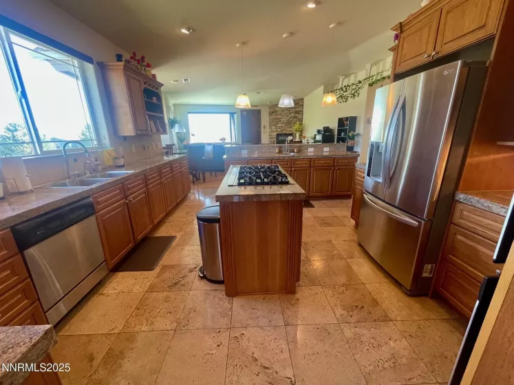 4800 Broken Arrow, Reno, Nevada 89509, 3 Bedrooms Bedrooms, ,4 BathroomsBathrooms,Residential,Residential,Broken Arrow,250050935