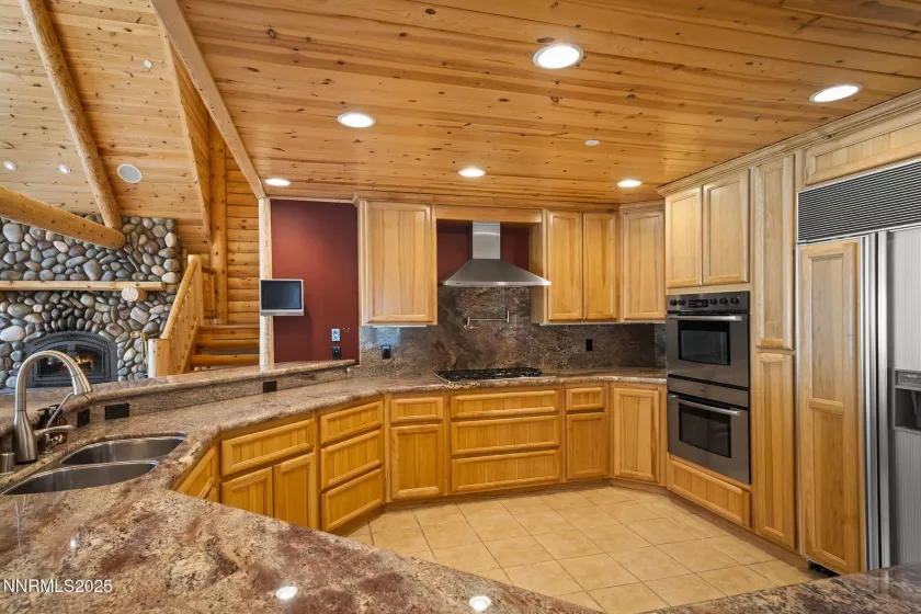 150 Five Creek, Gardnerville, Nevada 89460, 4 Bedrooms Bedrooms, ,6 BathroomsBathrooms,Residential,Residential,Five Creek,250050890