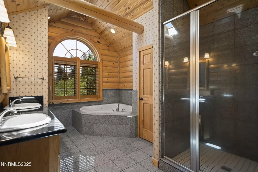 150 Five Creek, Gardnerville, Nevada 89460, 4 Bedrooms Bedrooms, ,6 BathroomsBathrooms,Residential,Residential,Five Creek,250050890
