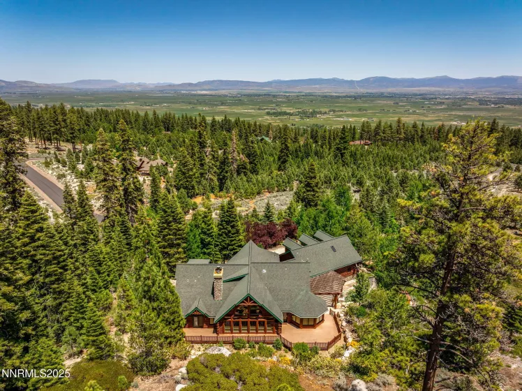 150 Five Creek, Gardnerville, Nevada 89460, 4 Bedrooms Bedrooms, ,6 BathroomsBathrooms,Residential,Residential,Five Creek,250050890