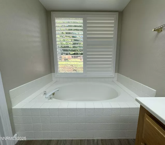 1104 Ryegrass, Reno, Nevada 89509, 3 Bedrooms Bedrooms, ,2 BathroomsBathrooms,Residential,Residential,Ryegrass,250050938