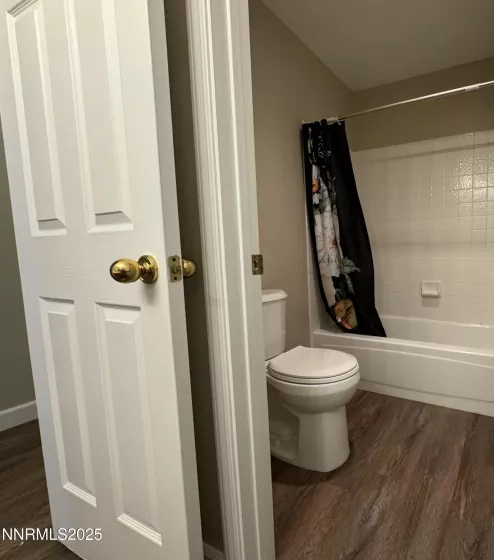 1104 Ryegrass, Reno, Nevada 89509, 3 Bedrooms Bedrooms, ,2 BathroomsBathrooms,Residential,Residential,Ryegrass,250050938