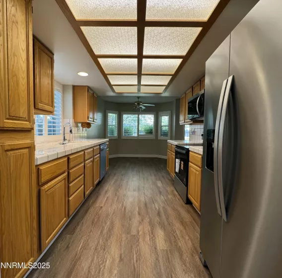 1104 Ryegrass, Reno, Nevada 89509, 3 Bedrooms Bedrooms, ,2 BathroomsBathrooms,Residential,Residential,Ryegrass,250050938