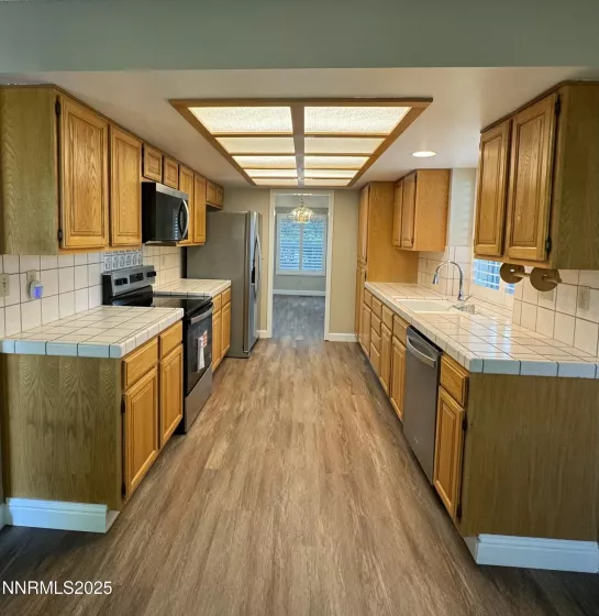 1104 Ryegrass, Reno, Nevada 89509, 3 Bedrooms Bedrooms, ,2 BathroomsBathrooms,Residential,Residential,Ryegrass,250050938