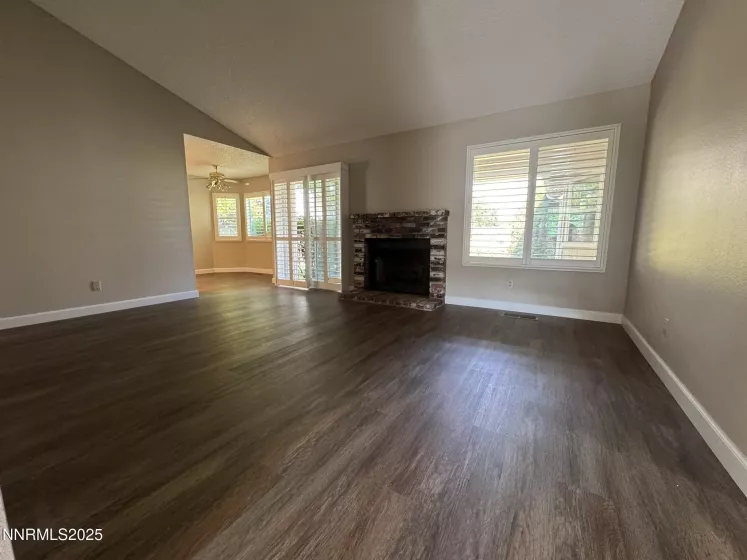 1104 Ryegrass, Reno, Nevada 89509, 3 Bedrooms Bedrooms, ,2 BathroomsBathrooms,Residential,Residential,Ryegrass,250050938