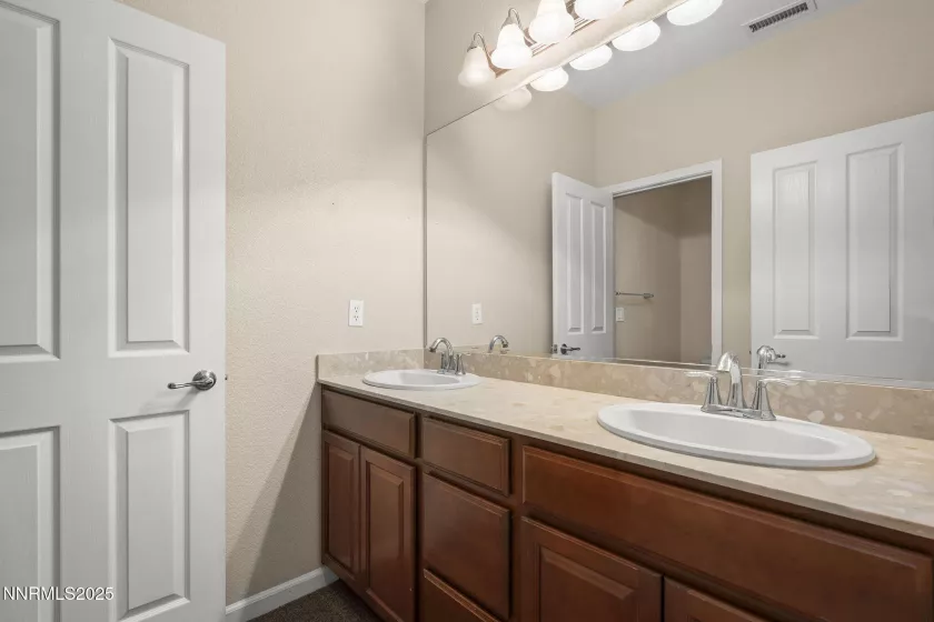 265 Lafayette, Reno, Nevada 89509, 3 Bedrooms Bedrooms, ,3 BathroomsBathrooms,Residential,Residential,Lafayette,250050949