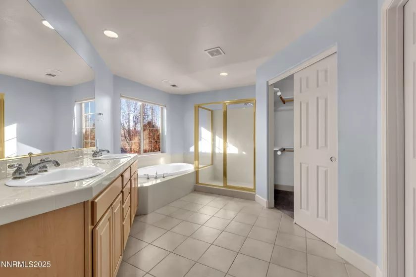 6578 Aston Circle, Sparks, Nevada 89436, 3 Bedrooms Bedrooms, ,4 BathroomsBathrooms,Residential Lease,Manufactured,Aston Circle,250050957
