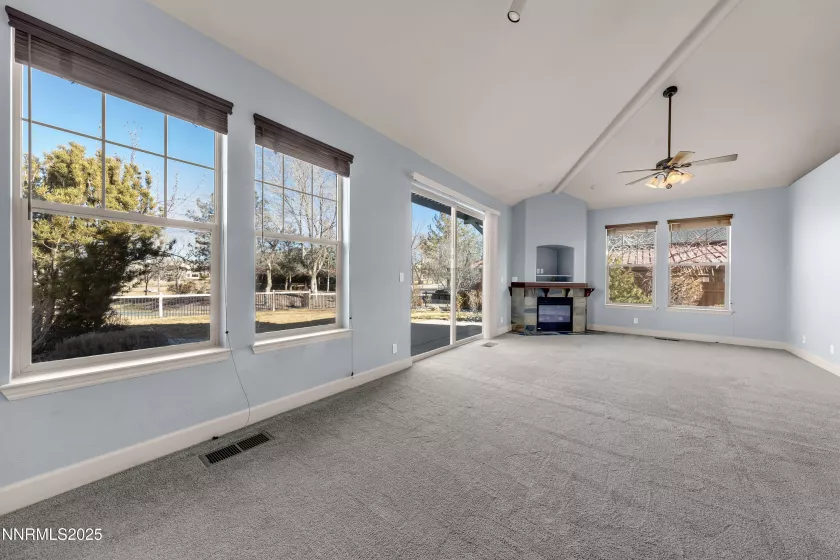 6578 Aston Circle, Sparks, Nevada 89436, 3 Bedrooms Bedrooms, ,4 BathroomsBathrooms,Residential Lease,Manufactured,Aston Circle,250050957