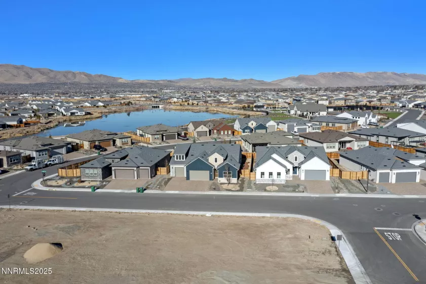 7415 Hoback, Sparks, Nevada 89436, 2 Bedrooms Bedrooms, ,3 BathroomsBathrooms,Residential,Residential,Hoback,250050961
