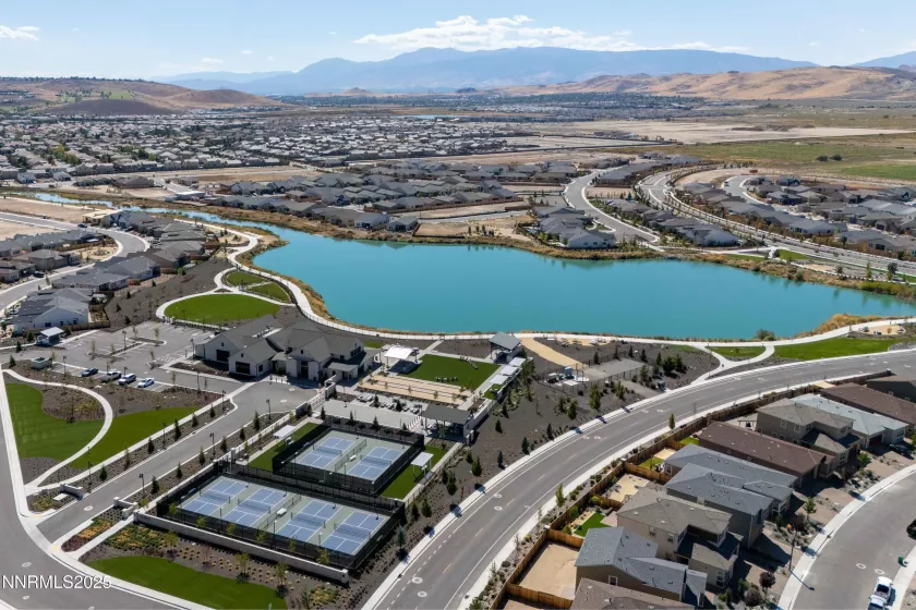 7415 Hoback, Sparks, Nevada 89436, 2 Bedrooms Bedrooms, ,3 BathroomsBathrooms,Residential,Residential,Hoback,250050961