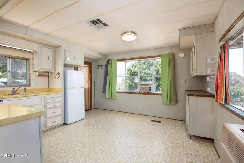 3821 Pebble, Topaz Ranch Estates, Nevada 89444, 2 Bedrooms Bedrooms, ,1 BathroomBathrooms,Residential,Residential,Pebble,250050970