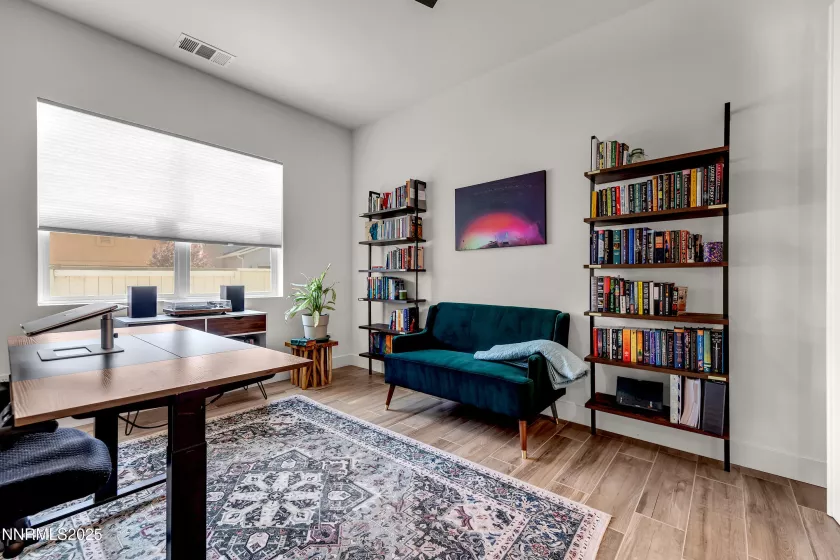 611 Camargue, Reno, Nevada 89511, 2 Bedrooms Bedrooms, ,2 BathroomsBathrooms,Residential,Residential,Camargue,250050977
