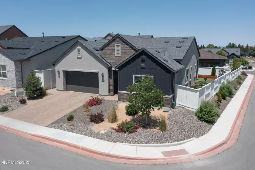 611 Camargue, Reno, Nevada 89511, 2 Bedrooms Bedrooms, ,2 BathroomsBathrooms,Residential,Residential,Camargue,250050977