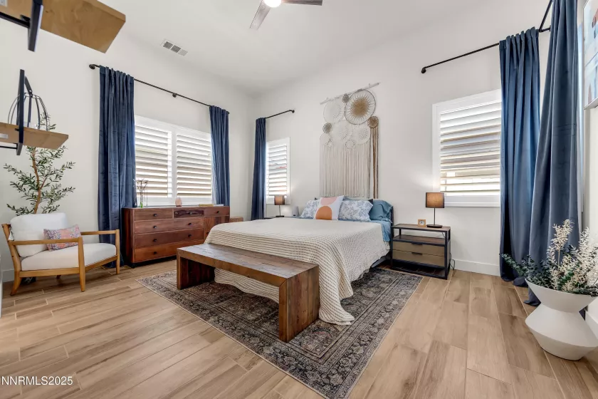 611 Camargue, Reno, Nevada 89511, 2 Bedrooms Bedrooms, ,2 BathroomsBathrooms,Residential,Residential,Camargue,250050977
