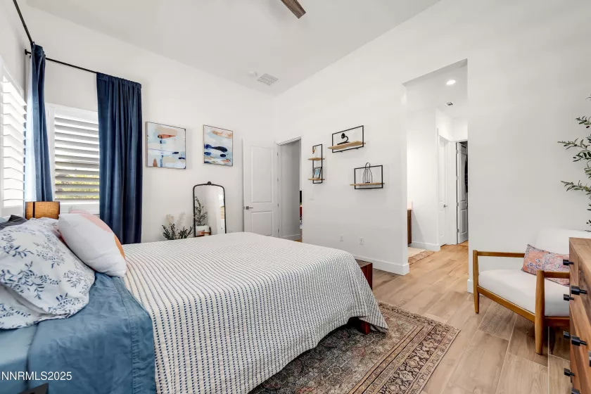 611 Camargue, Reno, Nevada 89511, 2 Bedrooms Bedrooms, ,2 BathroomsBathrooms,Residential,Residential,Camargue,250050977